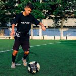 elastico-para-bola-kick-n-back-belt-humanizada-2