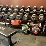 expositor halter dumbbell horizontal (3)